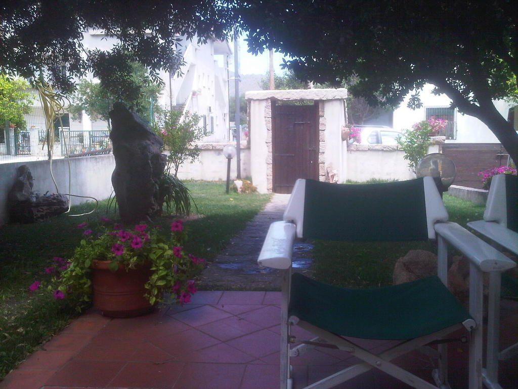 B&B I Mari Torpè Extérieur photo