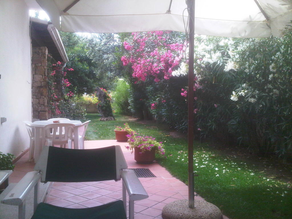B&B I Mari Torpè Extérieur photo