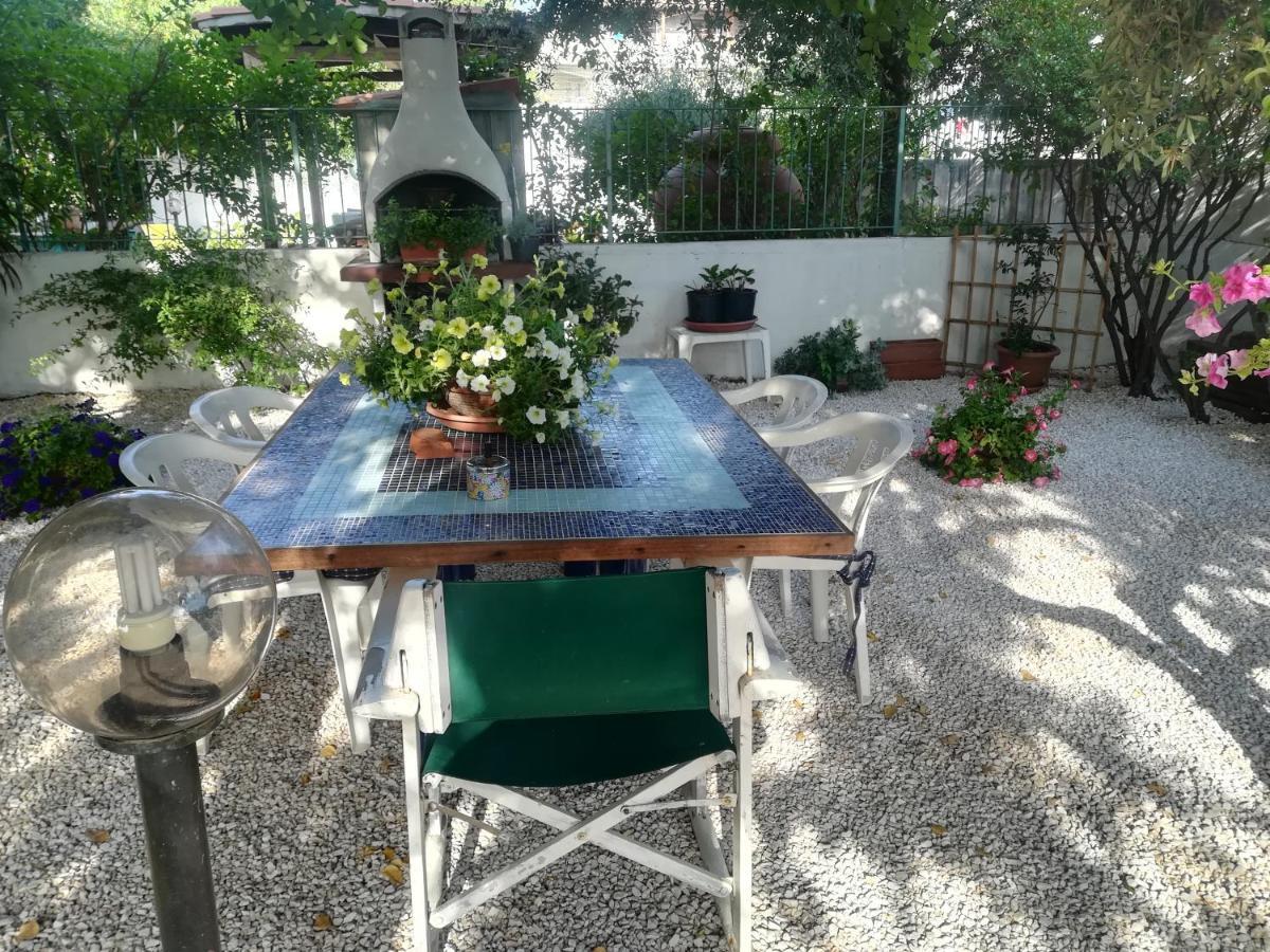 B&B I Mari Torpè Extérieur photo